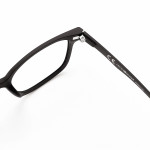 Šroubky pro obruby Ultem